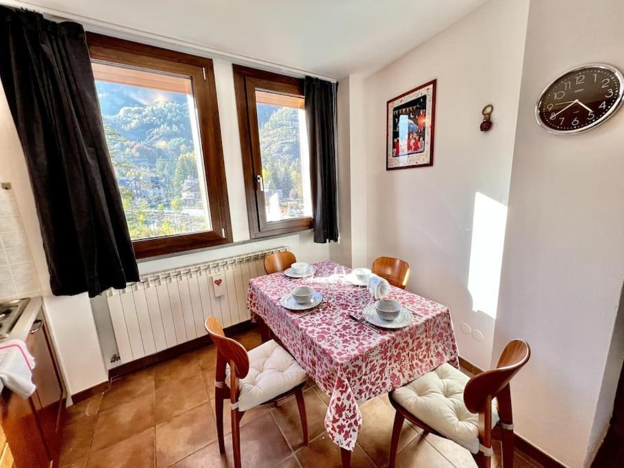 Culla D'Amore Con Vista Sulle Montagne Innevate Bardonecchia Eksteriør bilde